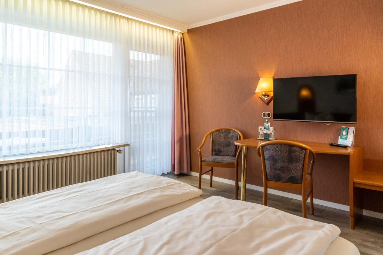 Frommanns Landhotel بوخهولتس إن در نوردهايده المظهر الخارجي الصورة